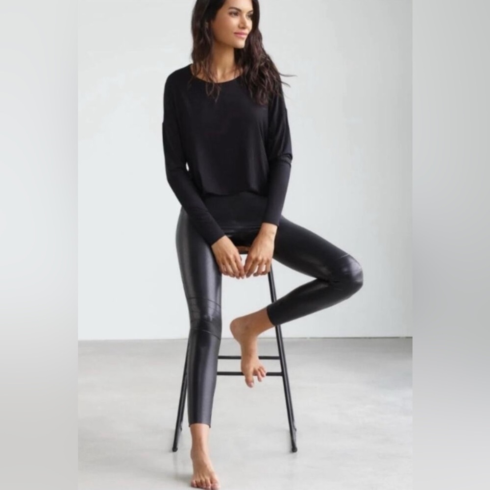 Commando Faux Leather Legging with stitching designs